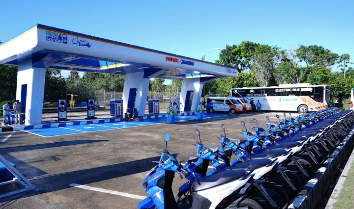 Pupuk Kaltim Operasikan Port Charging Kendaraan Listrik Terlengkap di Indonesia